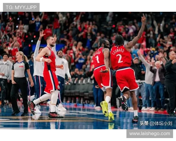 快船全员积极备战明日季前赛首战广州训练照曝光